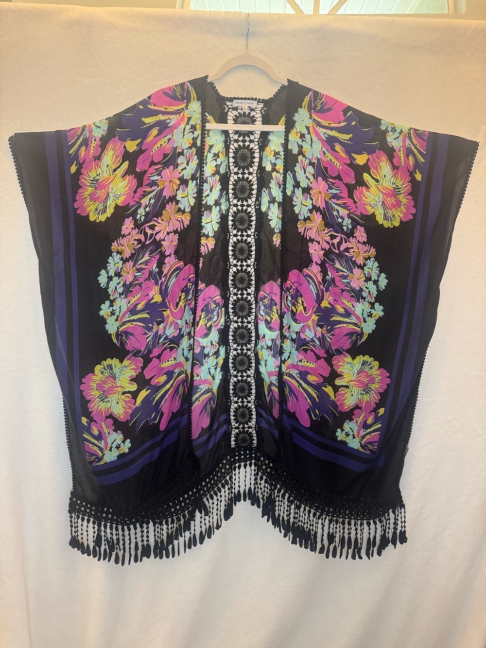 Beautiful Black Floral and Lace BoHo Kimono Swimsuit Coverup L XL XXL
